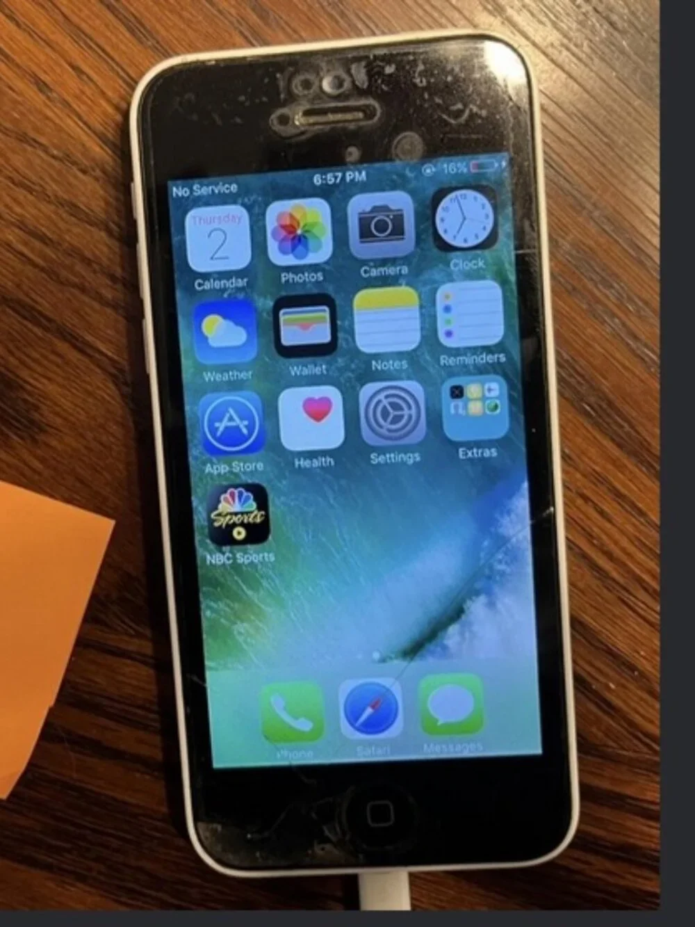 FOR PARTS/REPAIR:  old iPhones - iPhone XS, iPhone 7, iPhone 5c